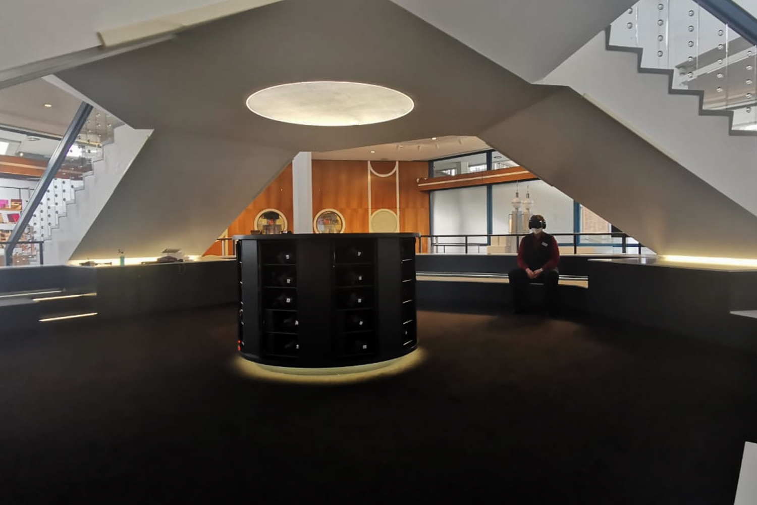 2022/ "VR Berlin" - TV Tower, avec Agence Cl&eacute;mence Farrell