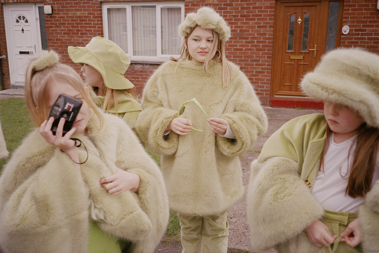  Backstage, green shoot, 2017