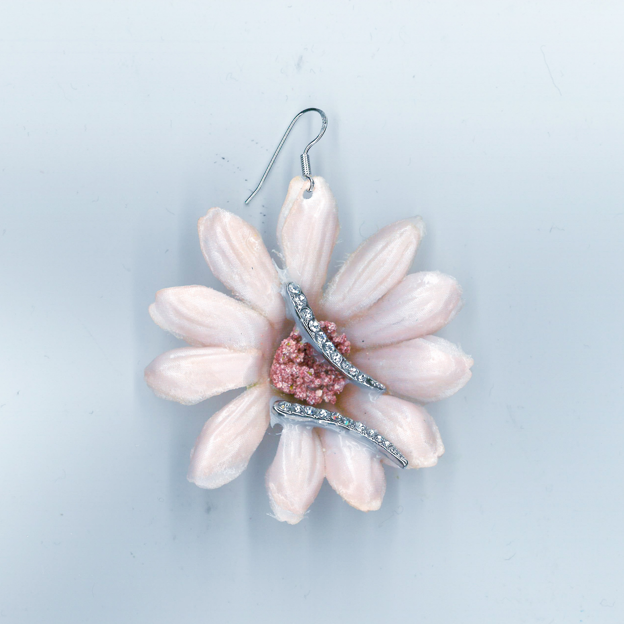 0007-00 GLOSSY EARRING | 150 sek/pc