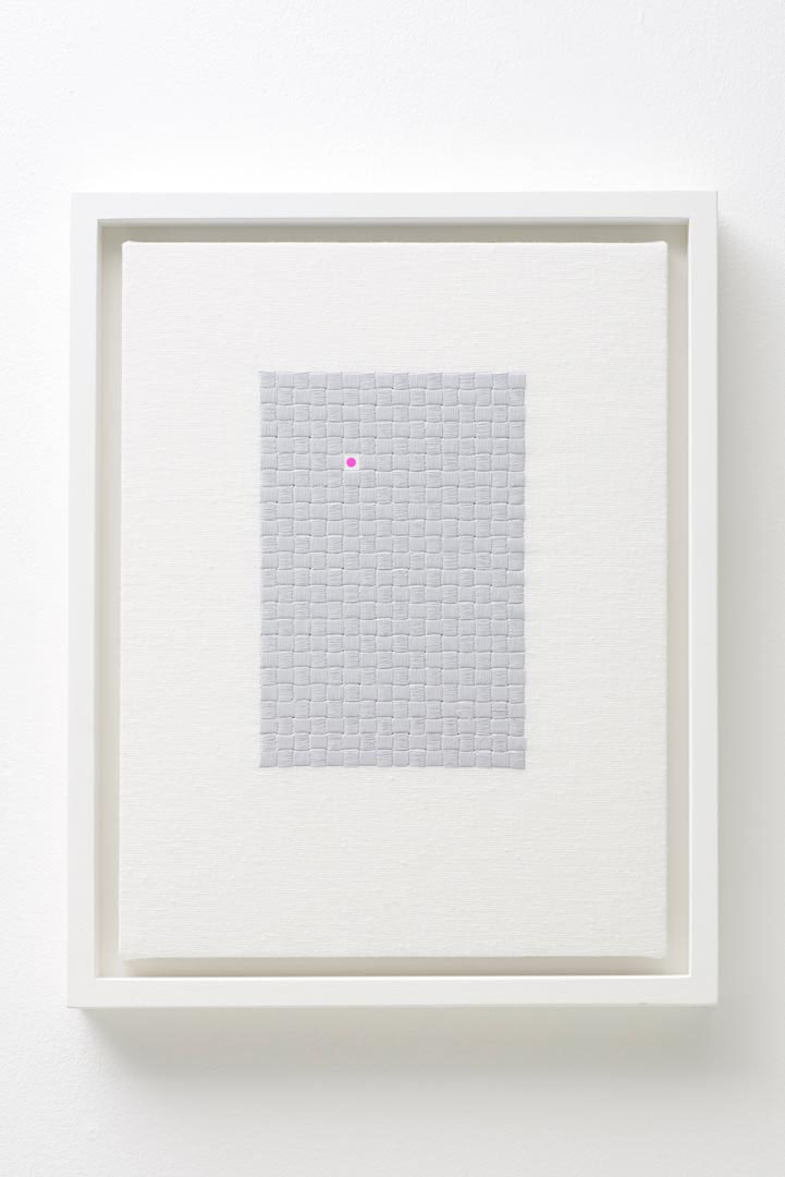 Quantum 22015Ceramic dipped embroidery thread on linen25cm x 40cmUnique Piece