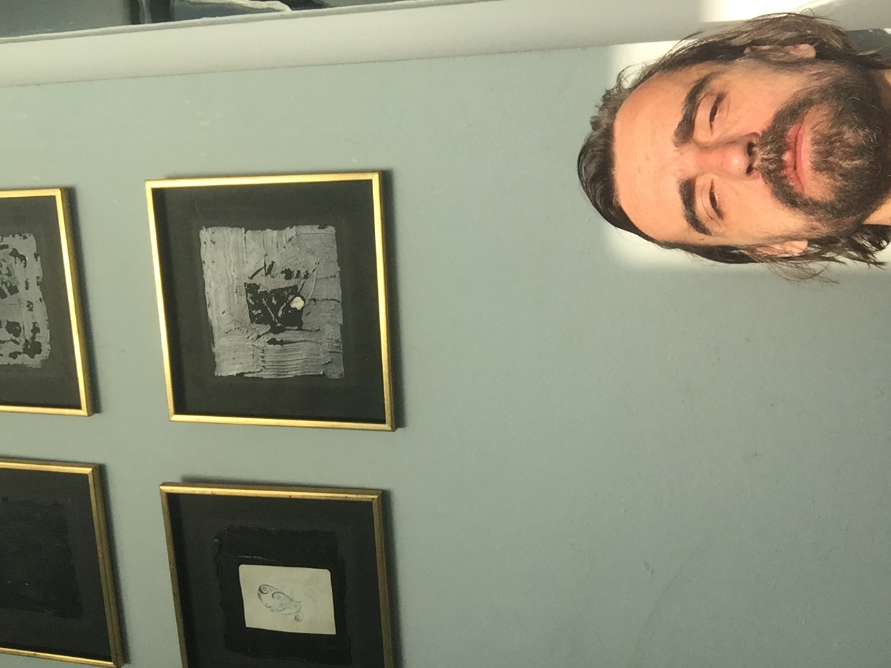 Frameless self portrait