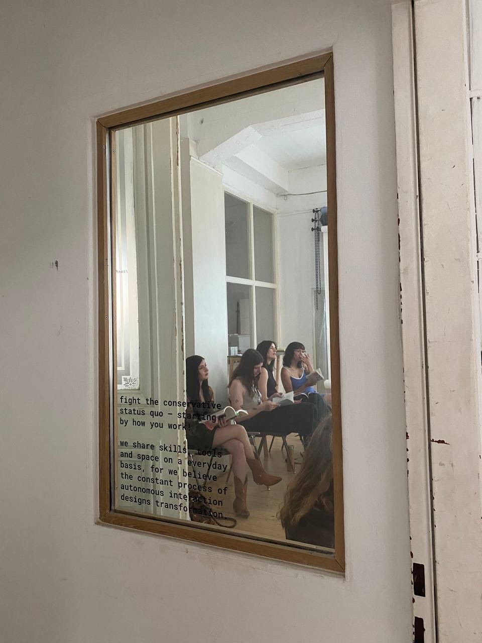 Zine workshop with Girls* to the Front 2023 @ No Place Project