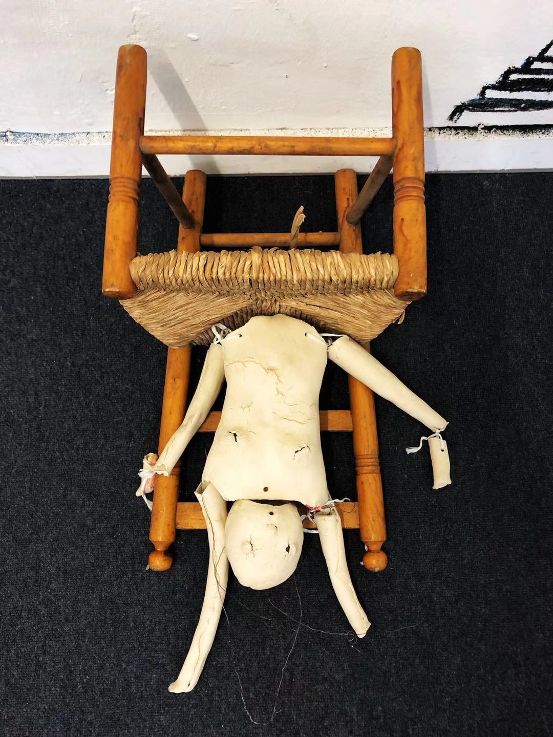 I Have Many Parts ceramic, metal 70 x 22 x 11.5 cm 2019