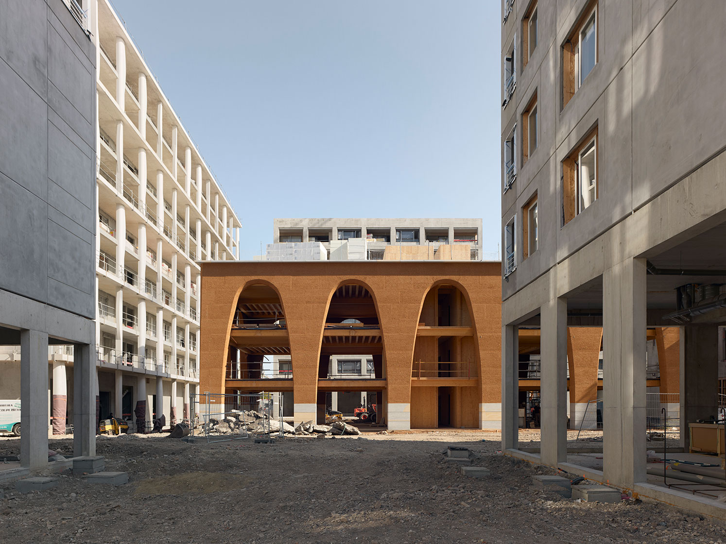 CLÉMENT VERGÉLY ARCHITECTES - ILOT B2 - LYON, FRANCE