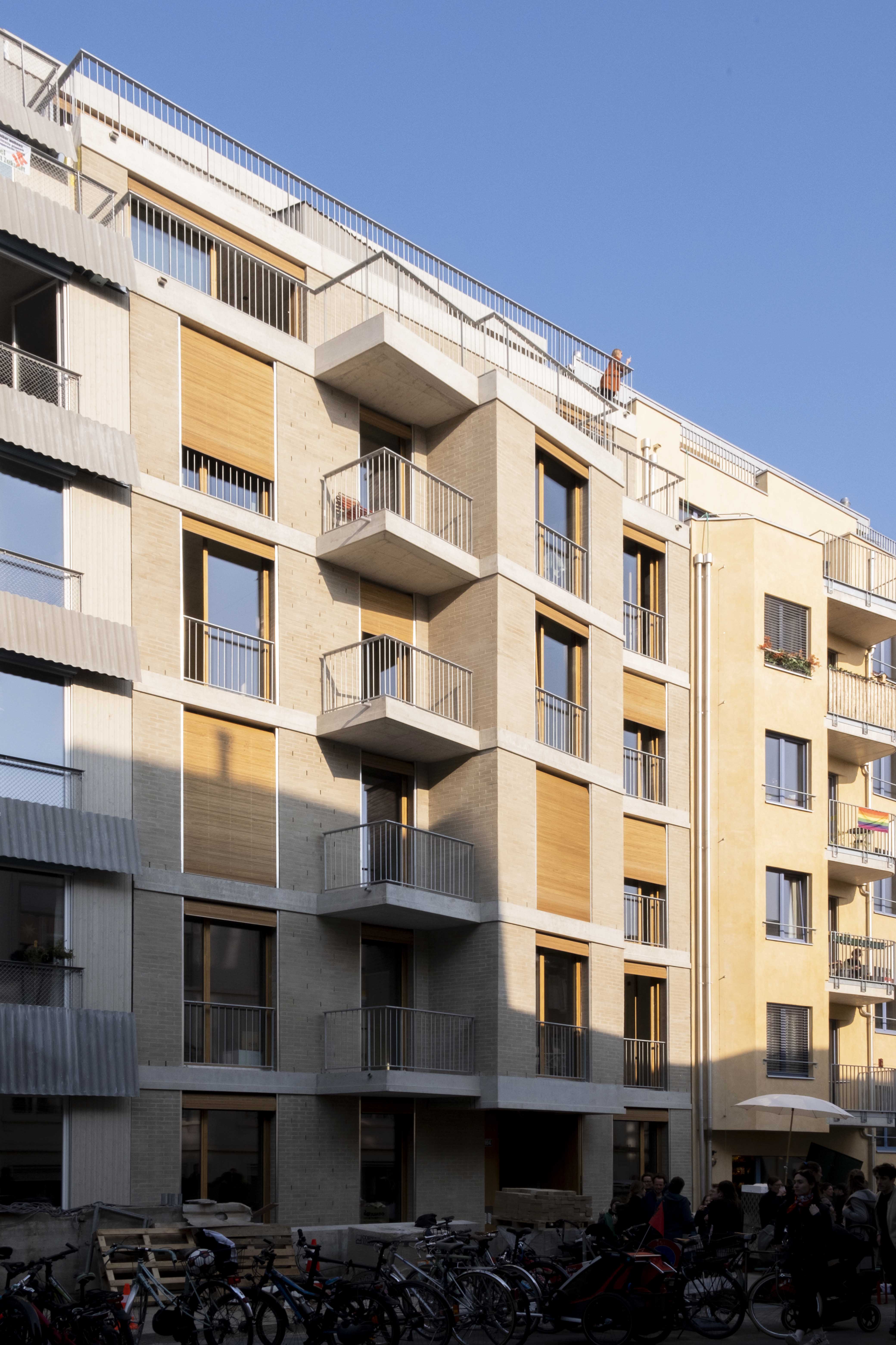 ATELIER NEUME / DIRTY HARRY / BASEL 