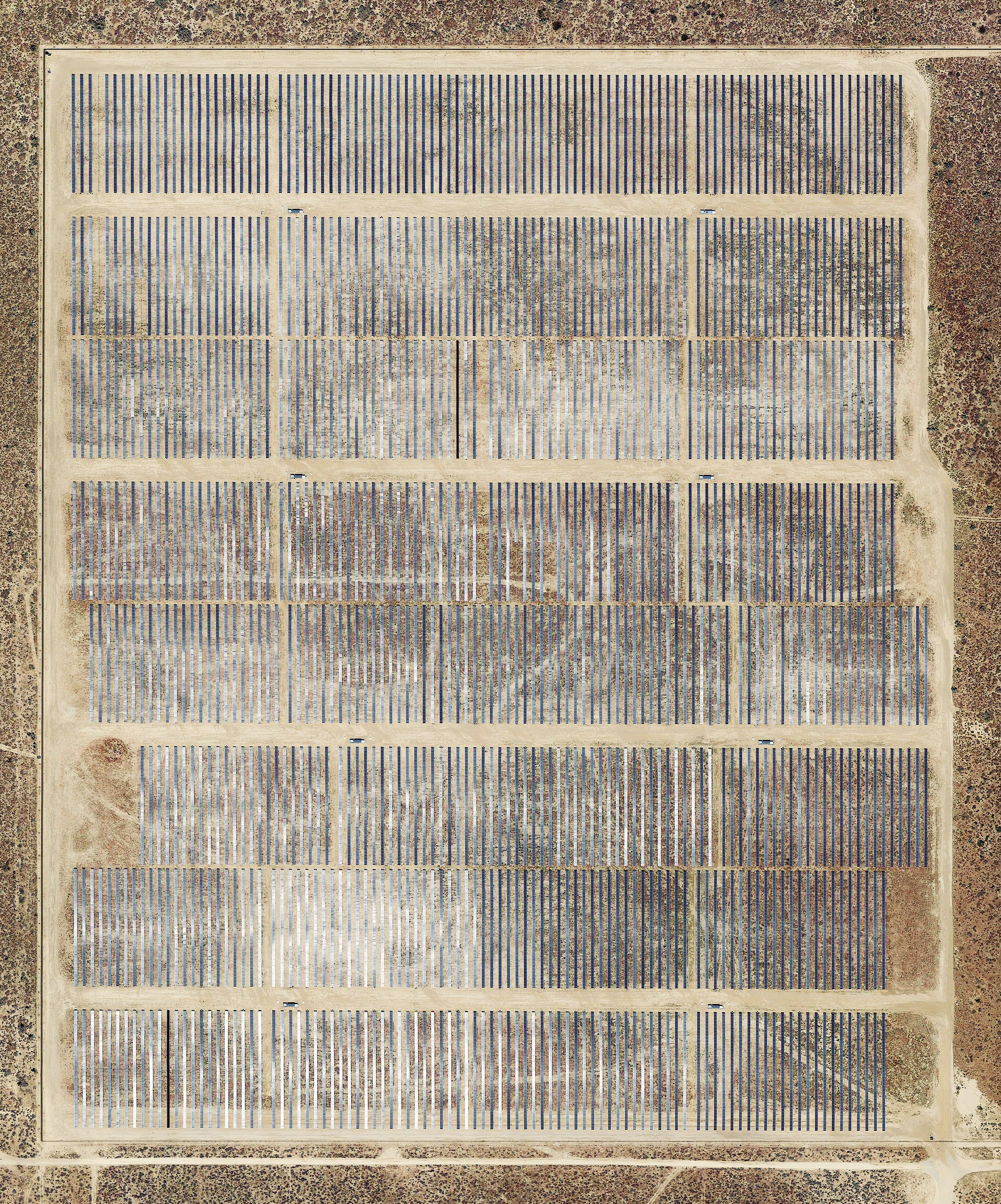 Garland Solar Power, Rosamond, California 2018 Inkjet print on metallic rag and mounted to Dibond in floating frame with non-reflective and polarized glass (2mm), 115 × 139 cm