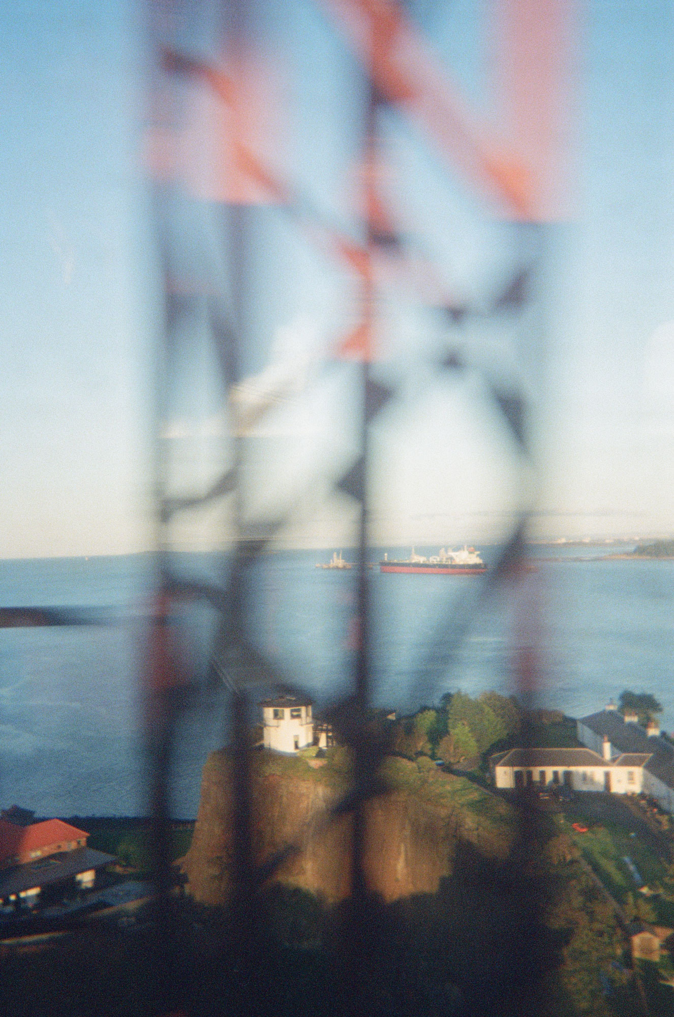 Olympus AF-10 / Kodak Gold 200