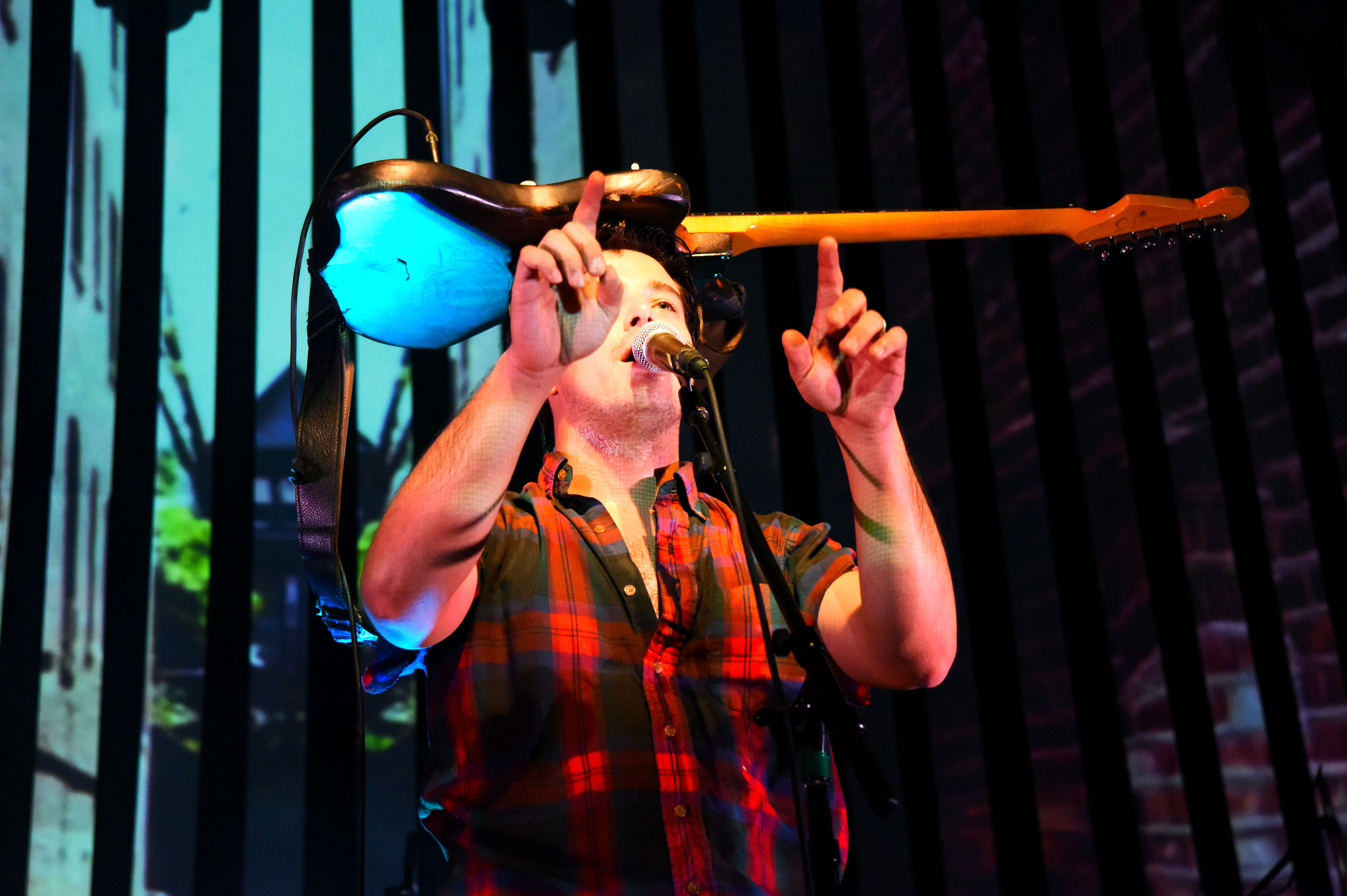 Mathew Valdez, DELTA SPIRIT, West Coast tour, 2014.