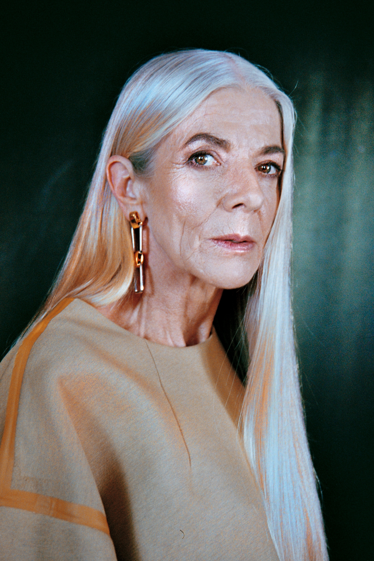 Portraits de Famille→ Paulette Magazine, Issue 41