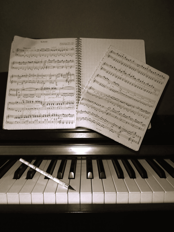 Vor fünf Jahren habe ich der klassischen Musik Lebewohl gesagt und angefangen, frei aus meinen Emotionen heraus zu musizieren – und nicht mehr damit aufgehört.