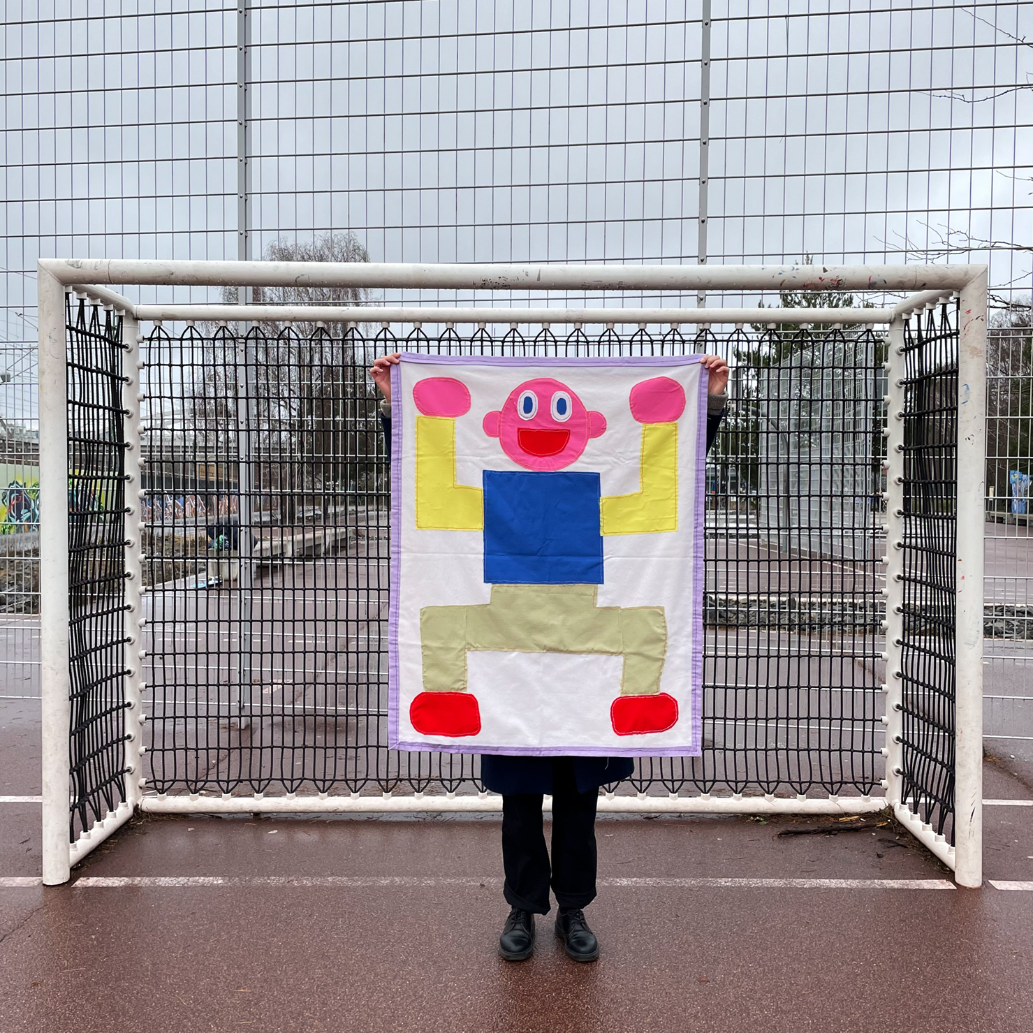 Maennchen (2022), Hand sewn wall hanging, 85 x 109cm