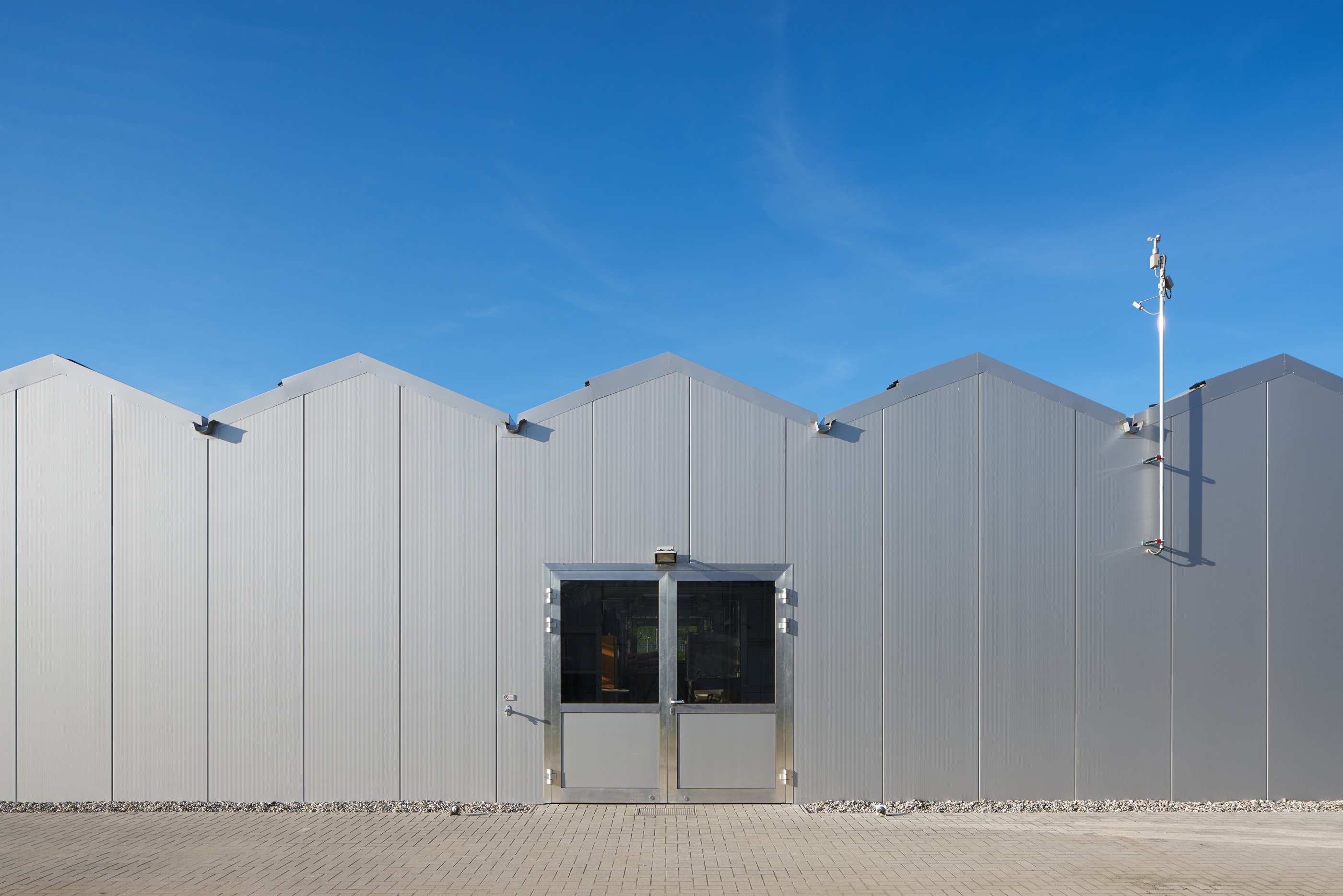 Insektendichtes Gewächshaus.  Kunde: Vermögen & Bau BW.