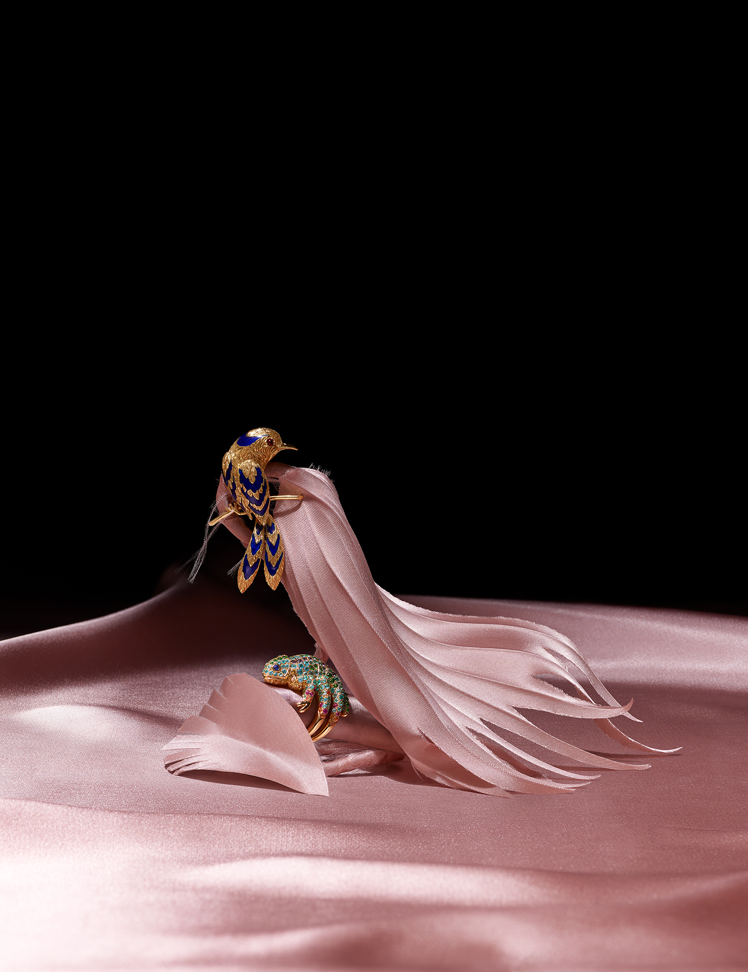 Delicatley placed accessories artistically shot by Still Life Photographer Isabelle Bonjean for Faux Q