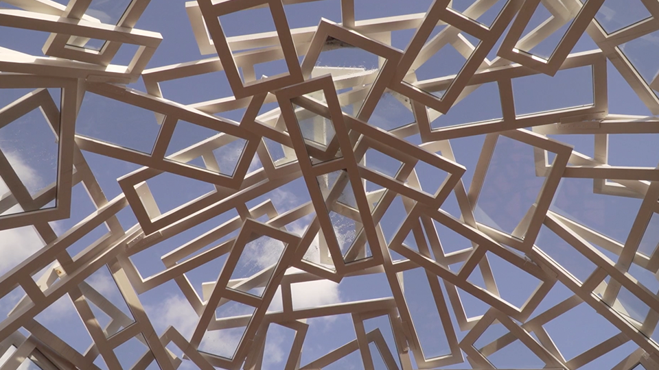 Tadashi Kawamata - Barrell