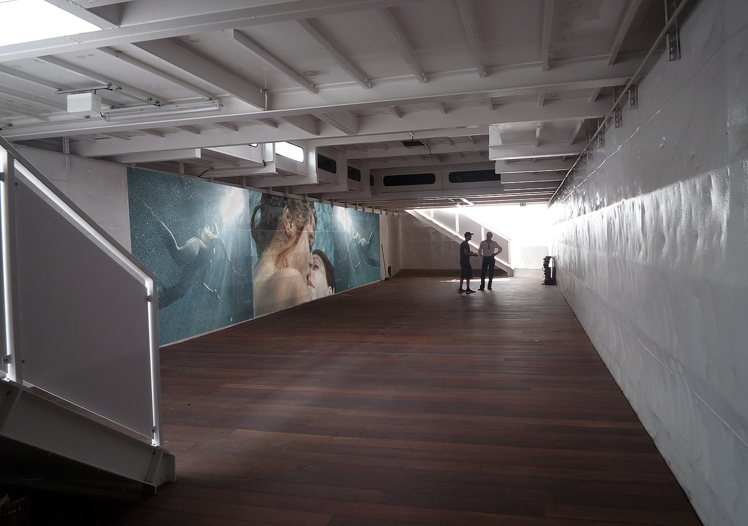 FLO video projection Art Space  Cologne 2009