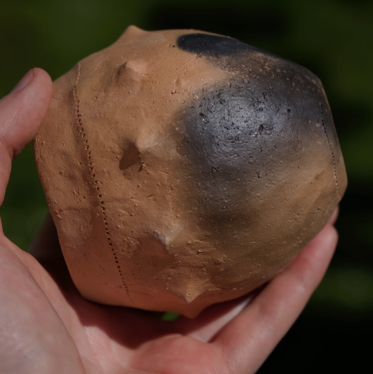 Dufftown Clay Smoke Fired Pot 1