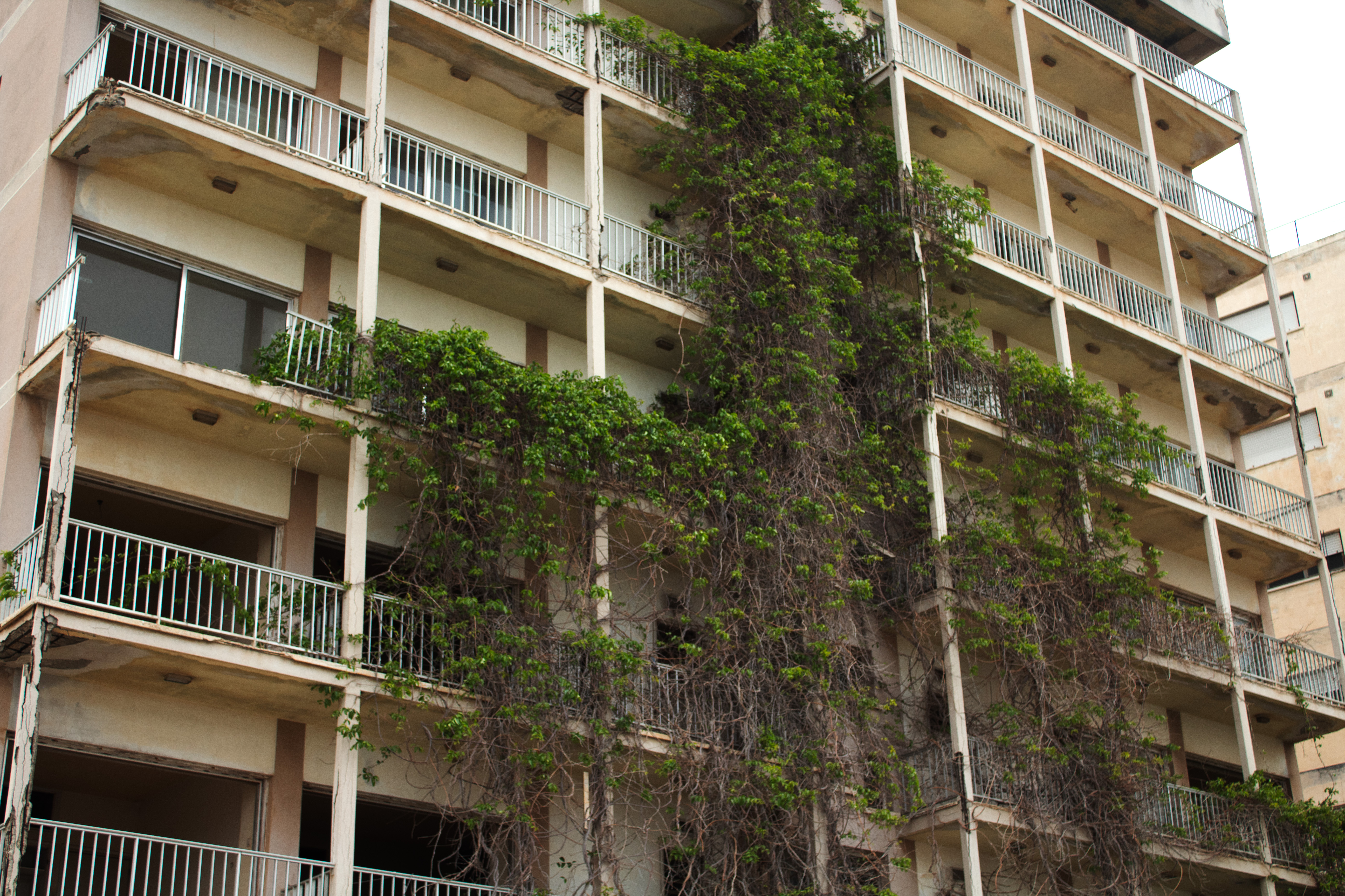 First Steps in the Ghost Town of Maraș (2023)