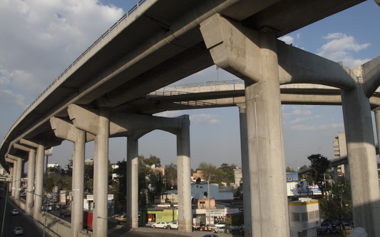 pedestrian over(under)pass // tizapan