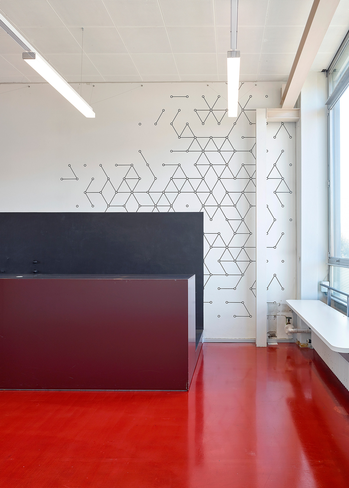Schulhaus Mattenstrasse School Gym Rosa Biel Bienne