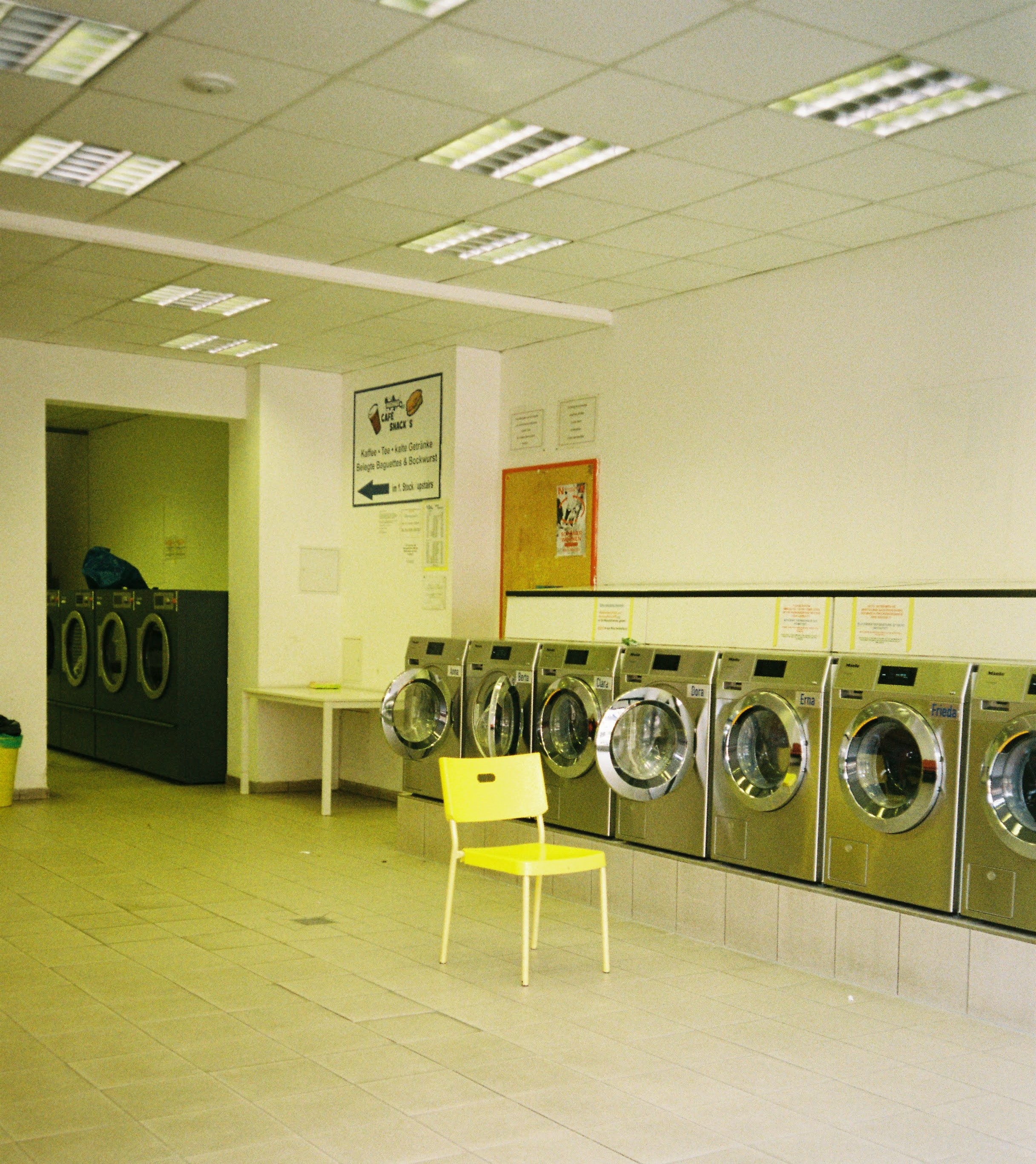 (6) Analogue chair photography