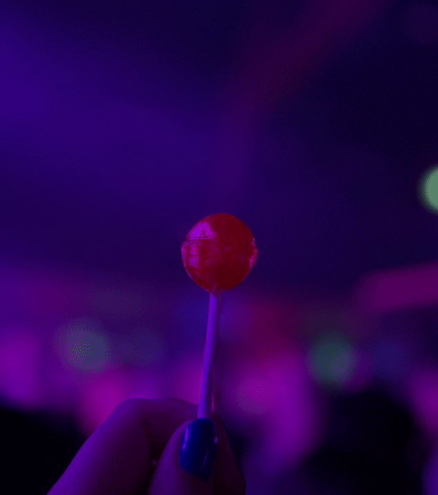 «LASS UNS TANZEN GEHEN»  von Leonie Bosshard