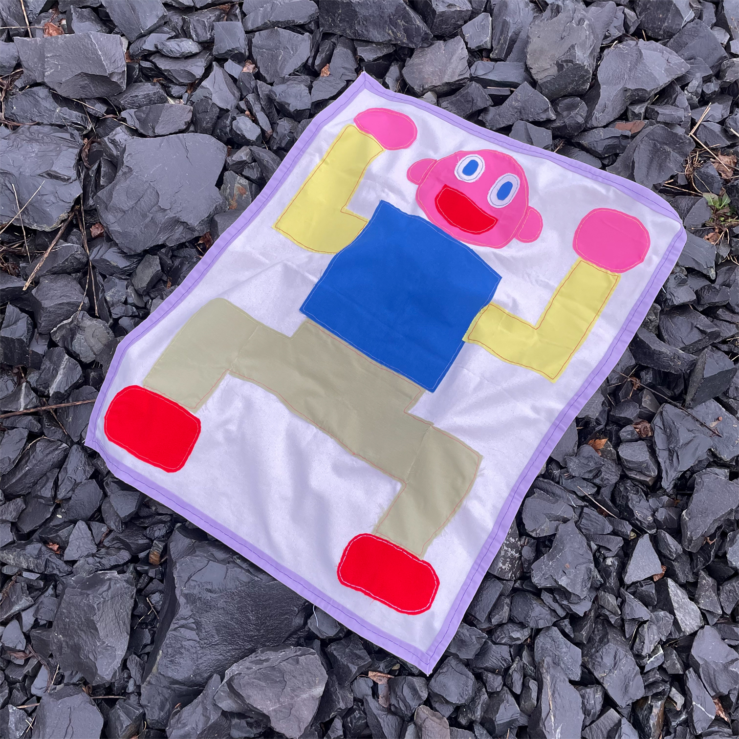 Maennchen (2022), Hand sewn wall hanging, 85 x 109cm