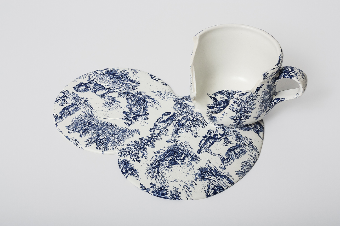 Livia MarínBroken Things (ceramic), 2017-201815 ceramic pieces, resin, transfer-print and glazeVariable dimensions (detail)