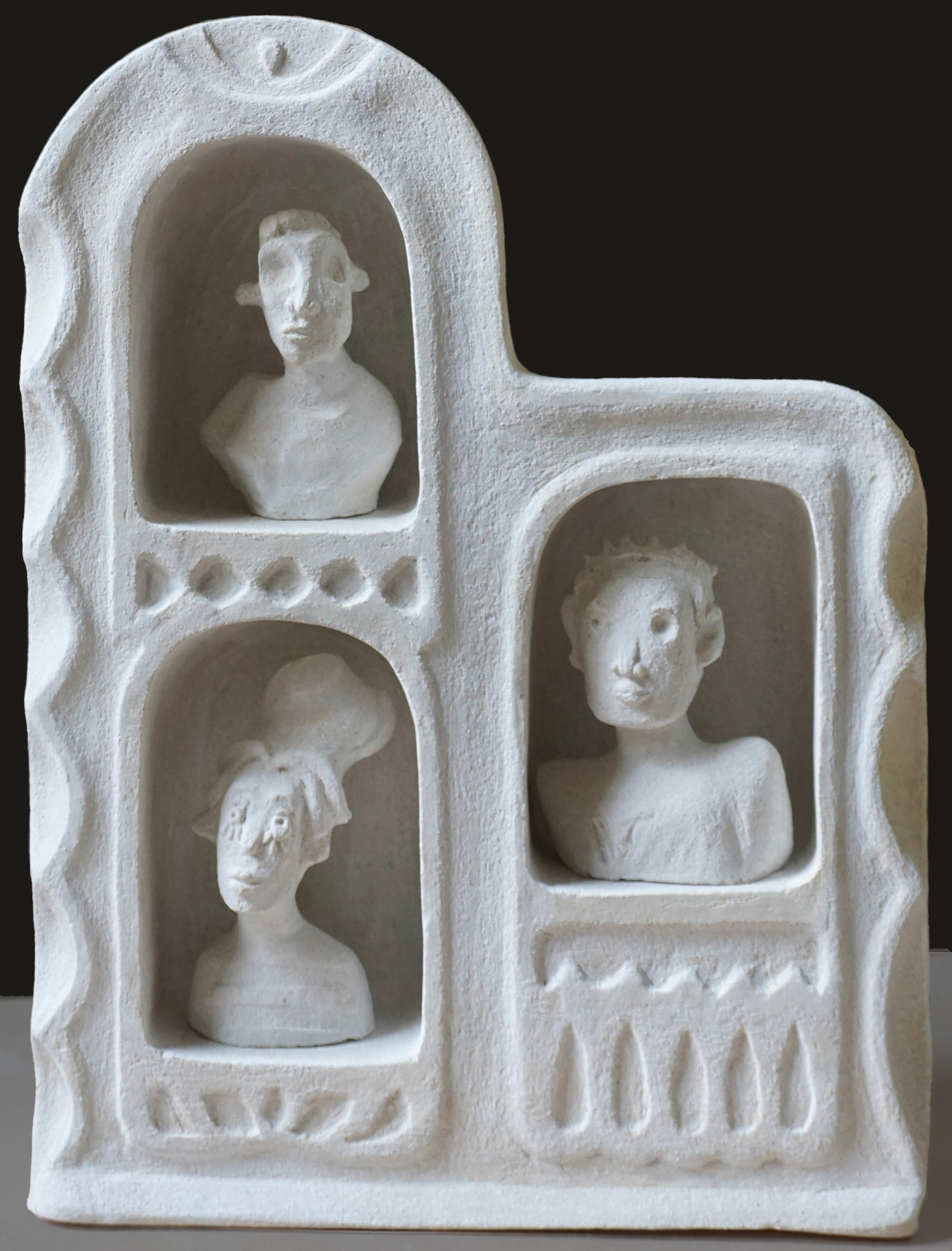 Trio, structure with sculptures after self-portraits by Alex, Giselle and Cyrus, 23 x 14 x 10, ceramic stoneware and white underglaze, part of the series "Child's Eyes"