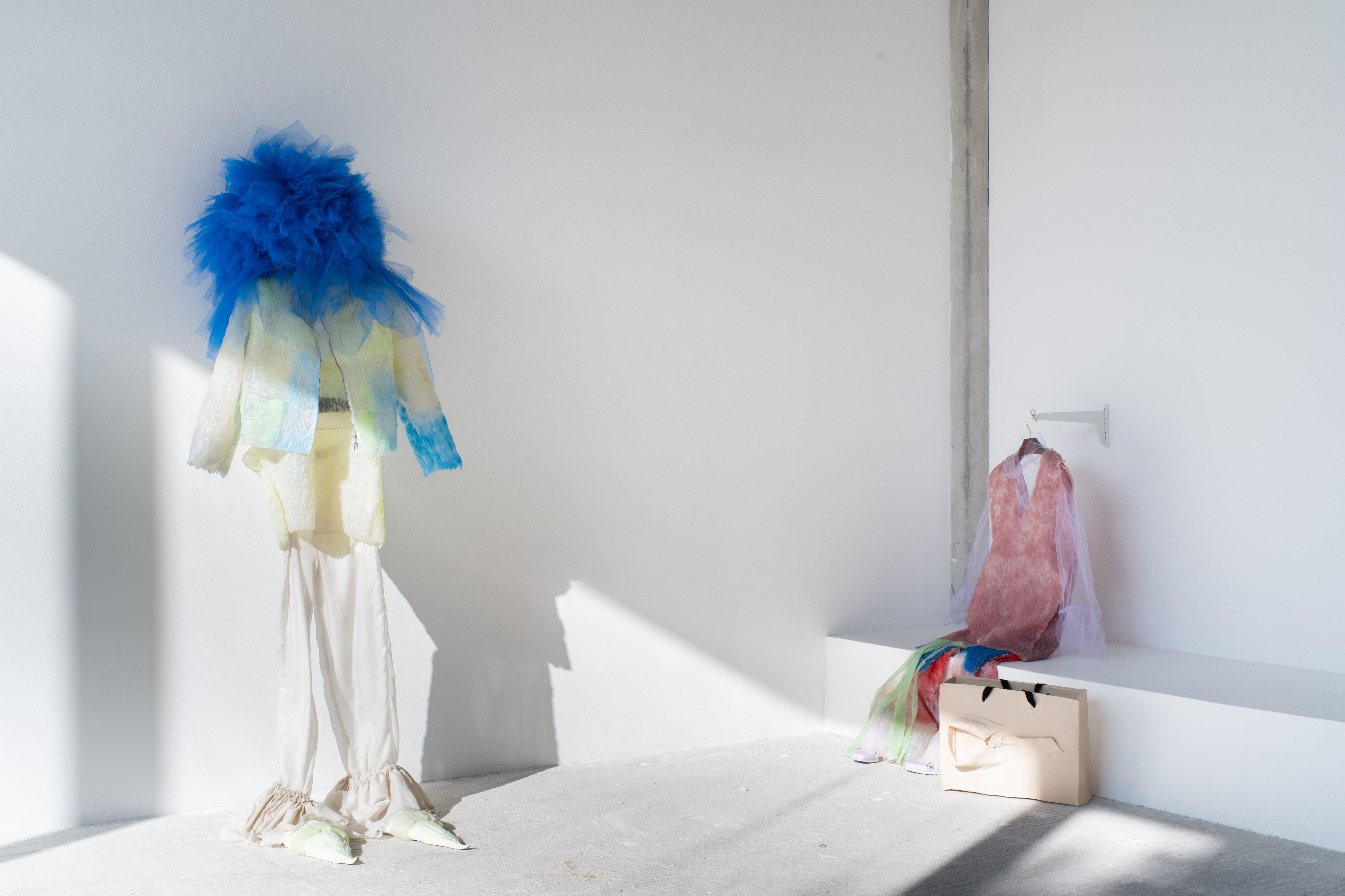 Un-Zu Ha-Nul Lee – Retail excellence, LOOK 01 & 02, 2019