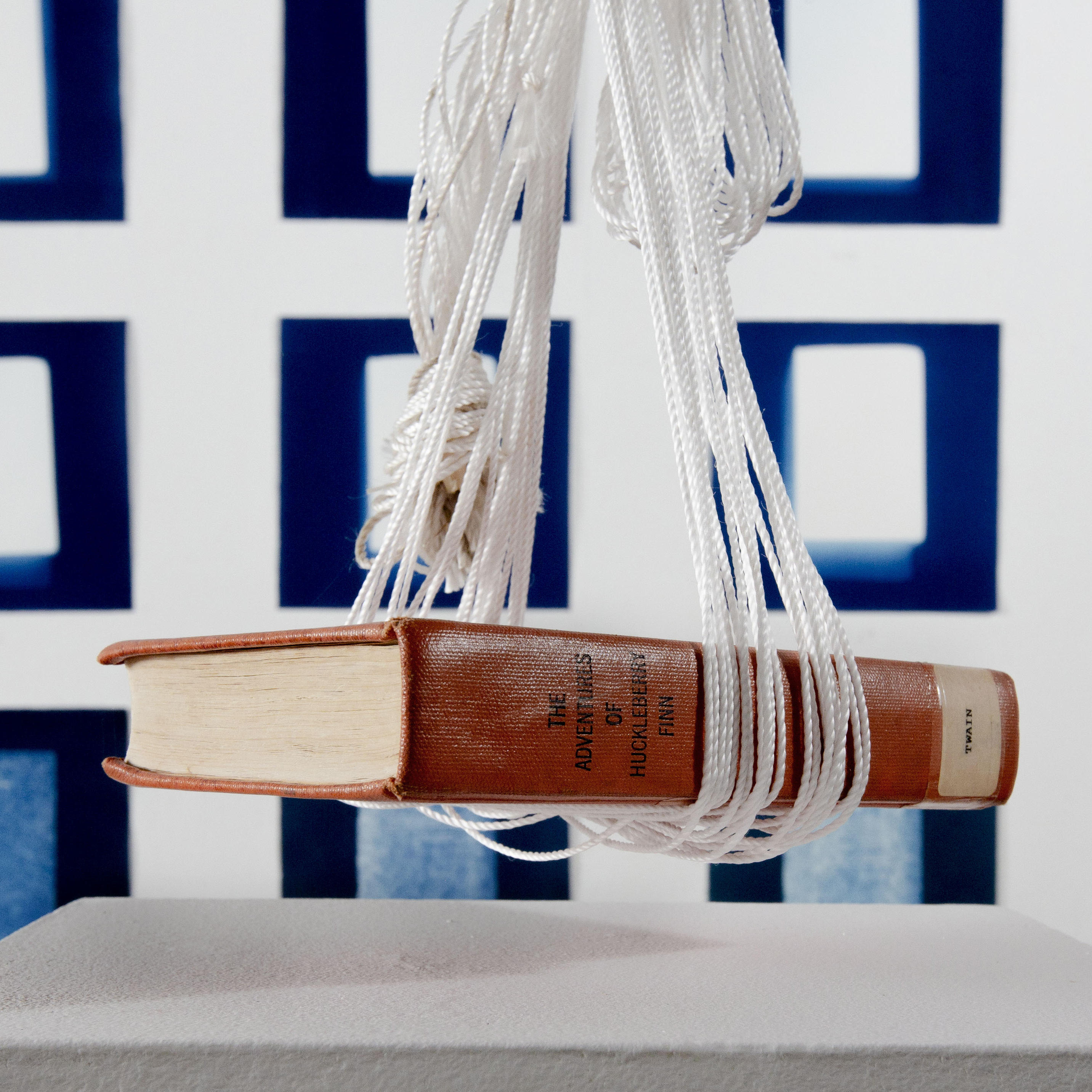 The Adventures of Huckleberry Finn Twain 34002 019423603