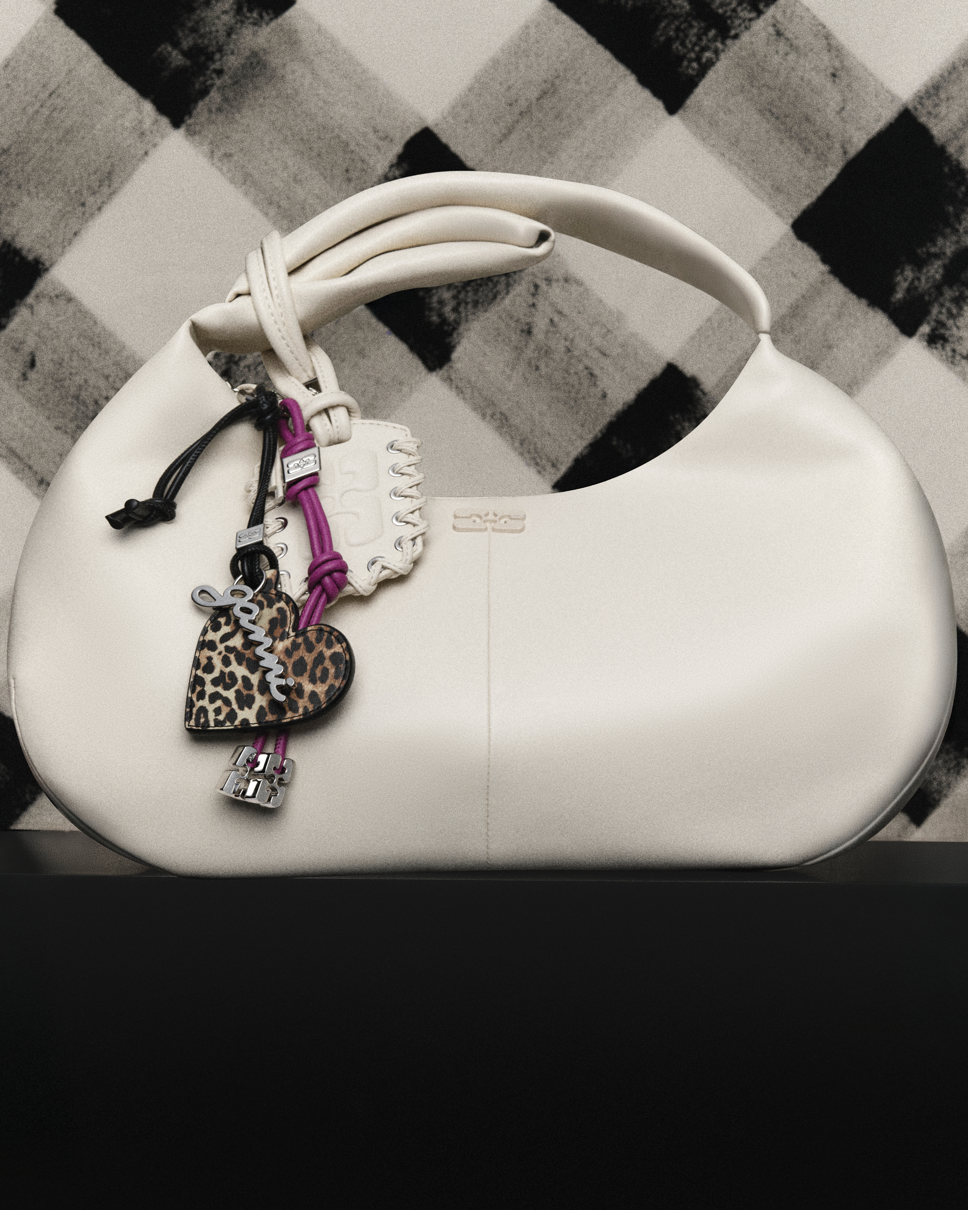 Ganni Valentine's Day (4/4)