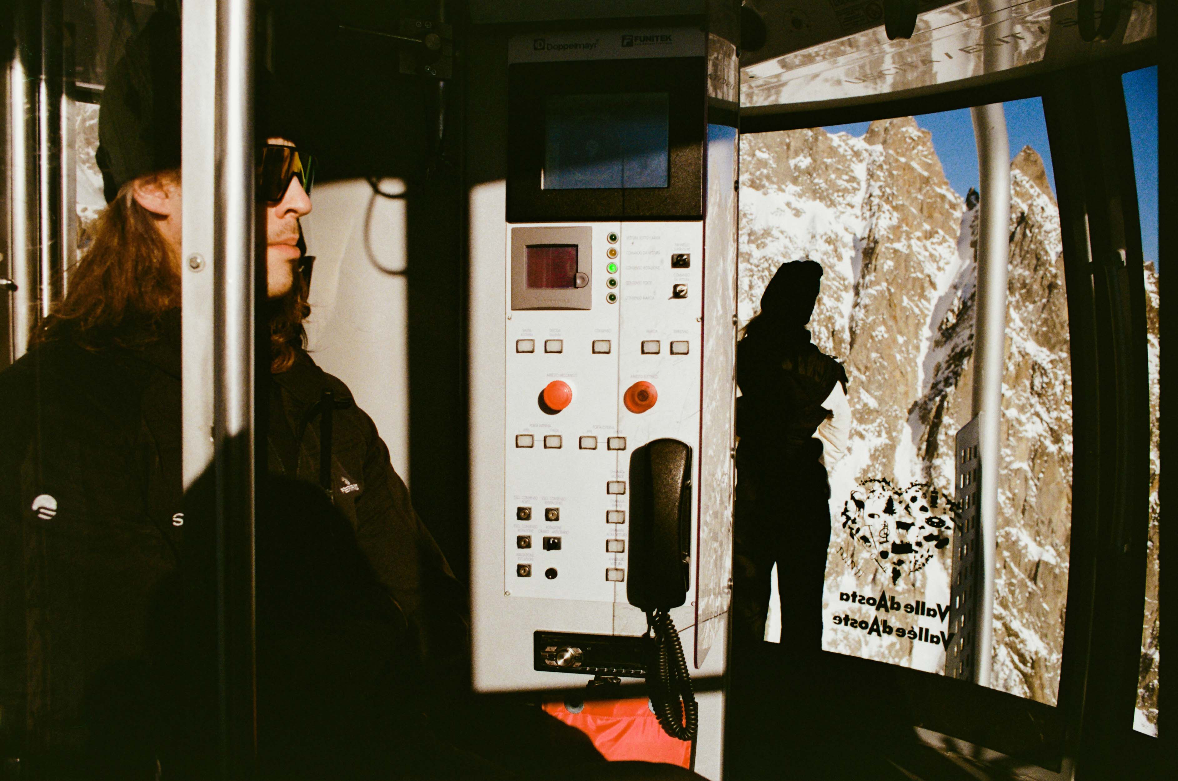 Domingo_Nardulli_Mountain_Postcards