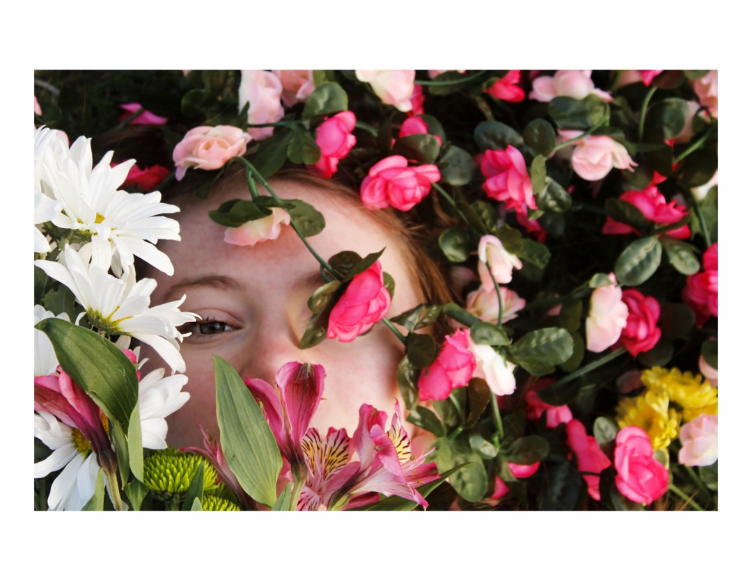 Sam Mazza, One w/Nature, 2020. Digital photograph, 8.5 x 11". Image courtesy the artist.