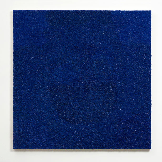 2018   I   vício   I   garrafa de vidro moida e aglutinante sobre tela   I   130 x 130cm