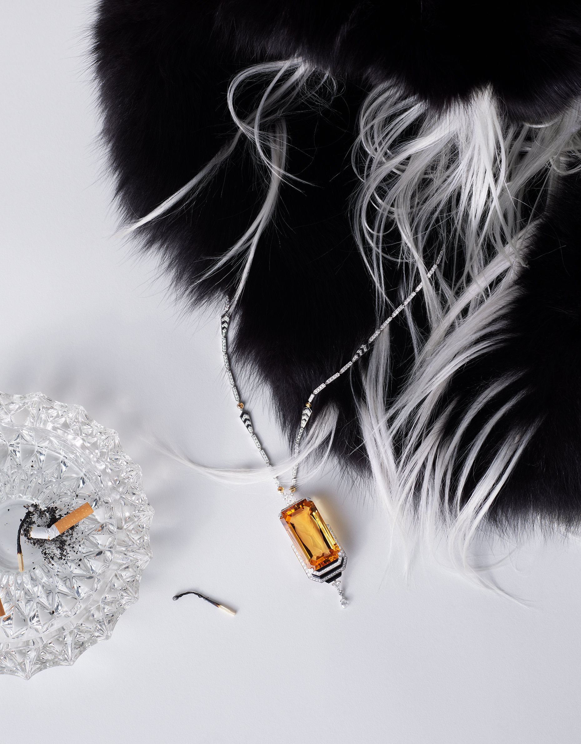 KMA photographer Isabelle Bonjean shoots still life necklace for Citizen K Magazine