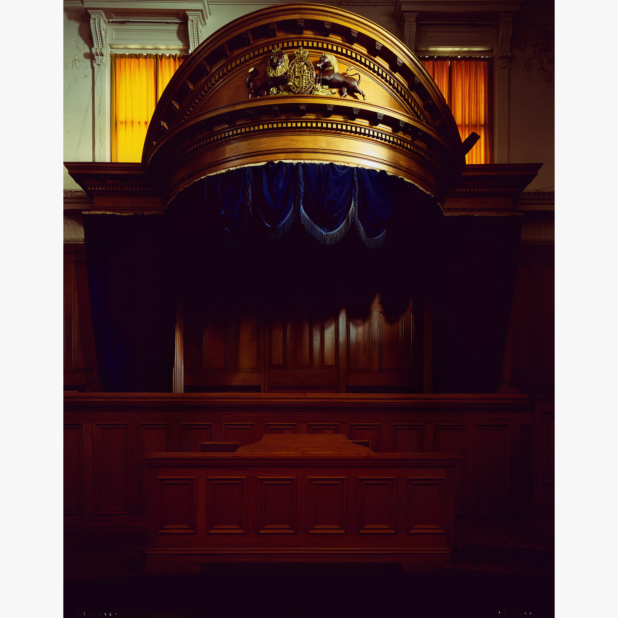 2/3High Court, Wellington, 1999 (990913_401)