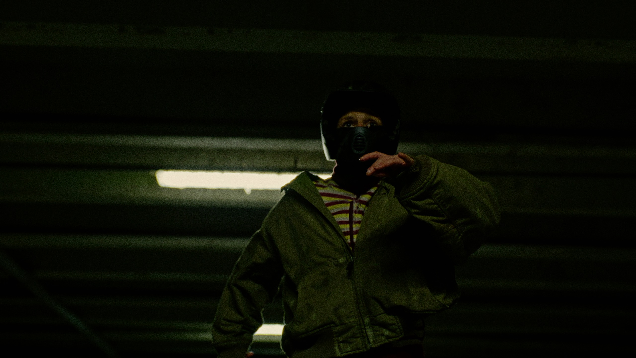 MARE DI GUAI for ARIETE, Enea Colombi