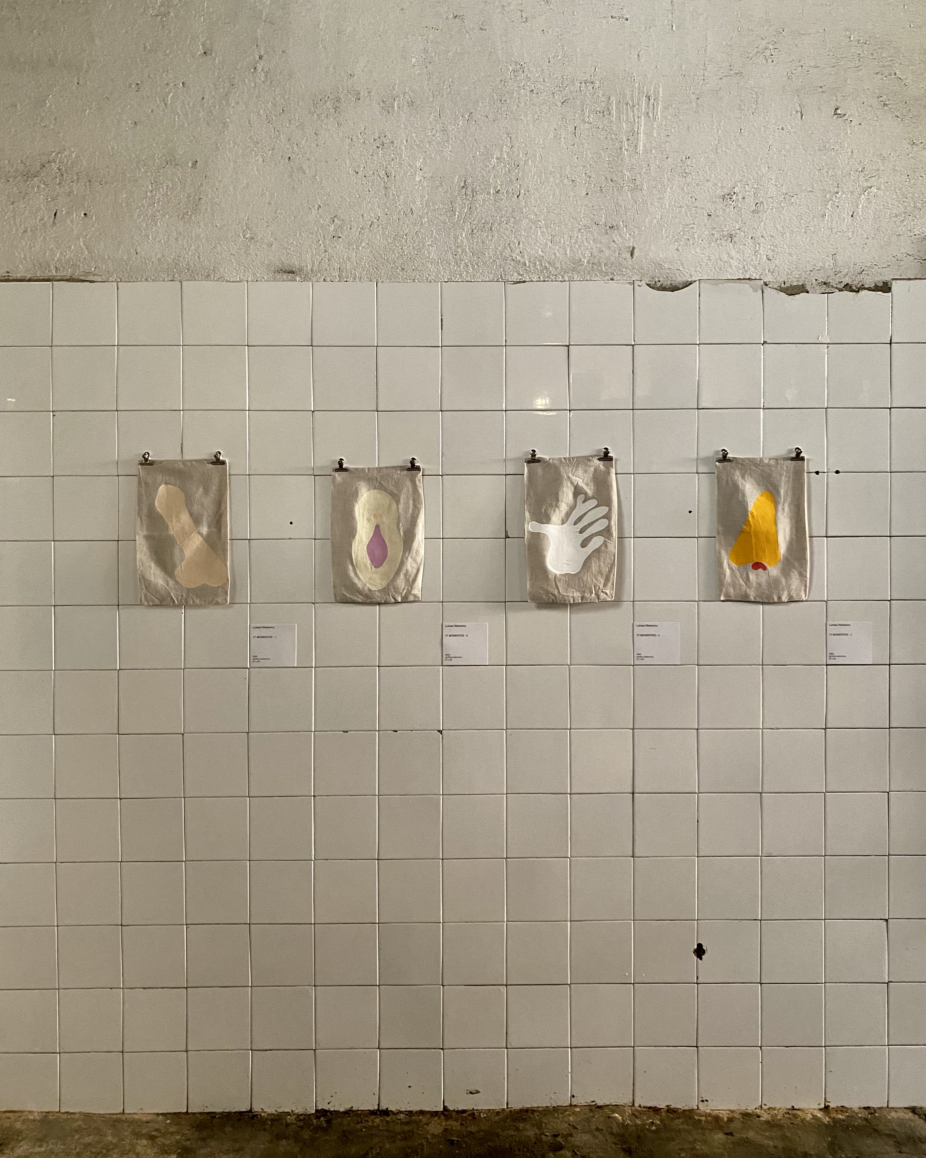 77 MOMENTOS-1-4 2023 21x33