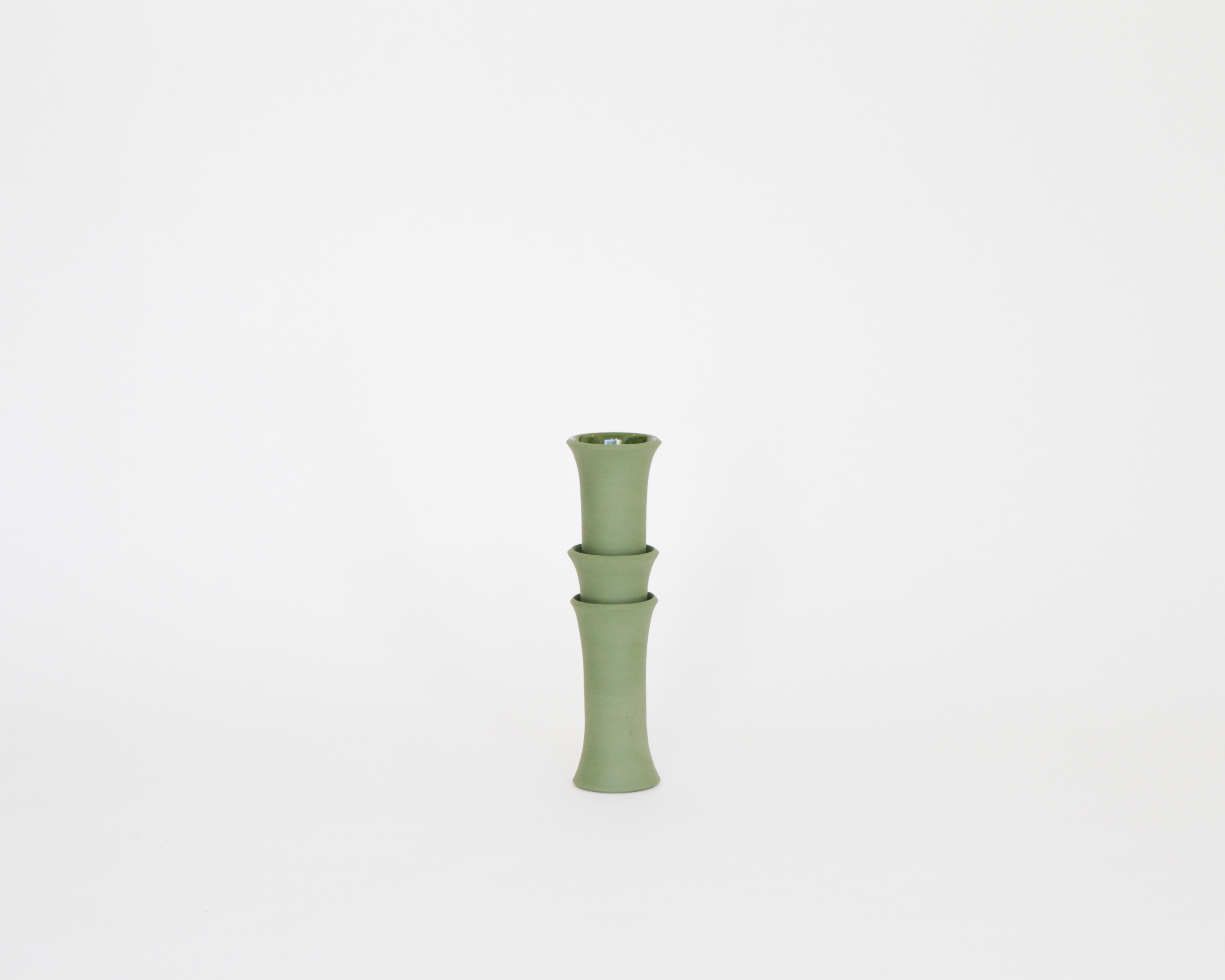 CADNHOLDERS VASE 70$ SOLD