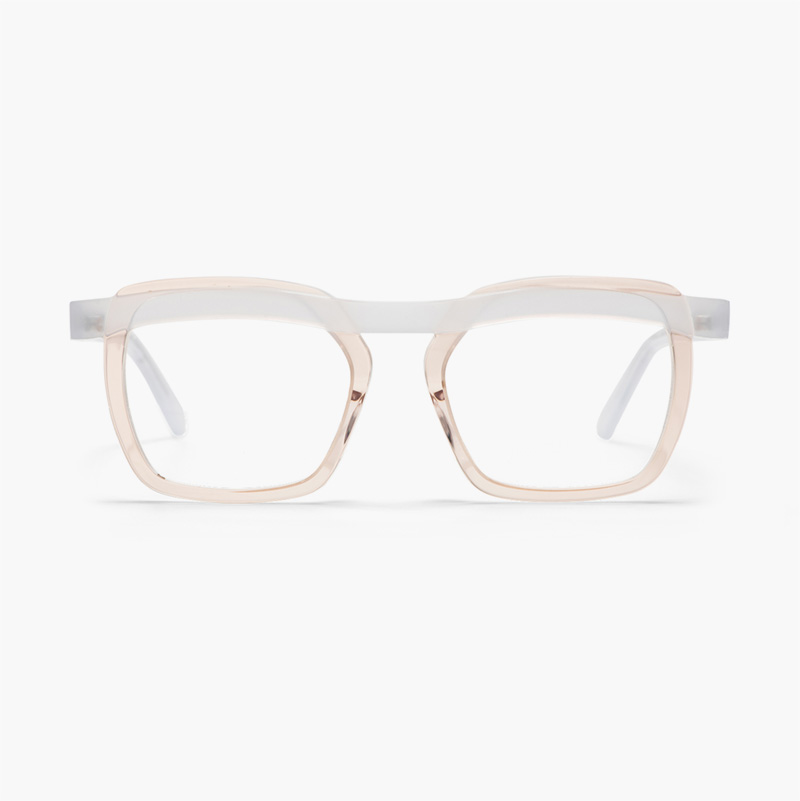 ︎︎︎TONI ice tea