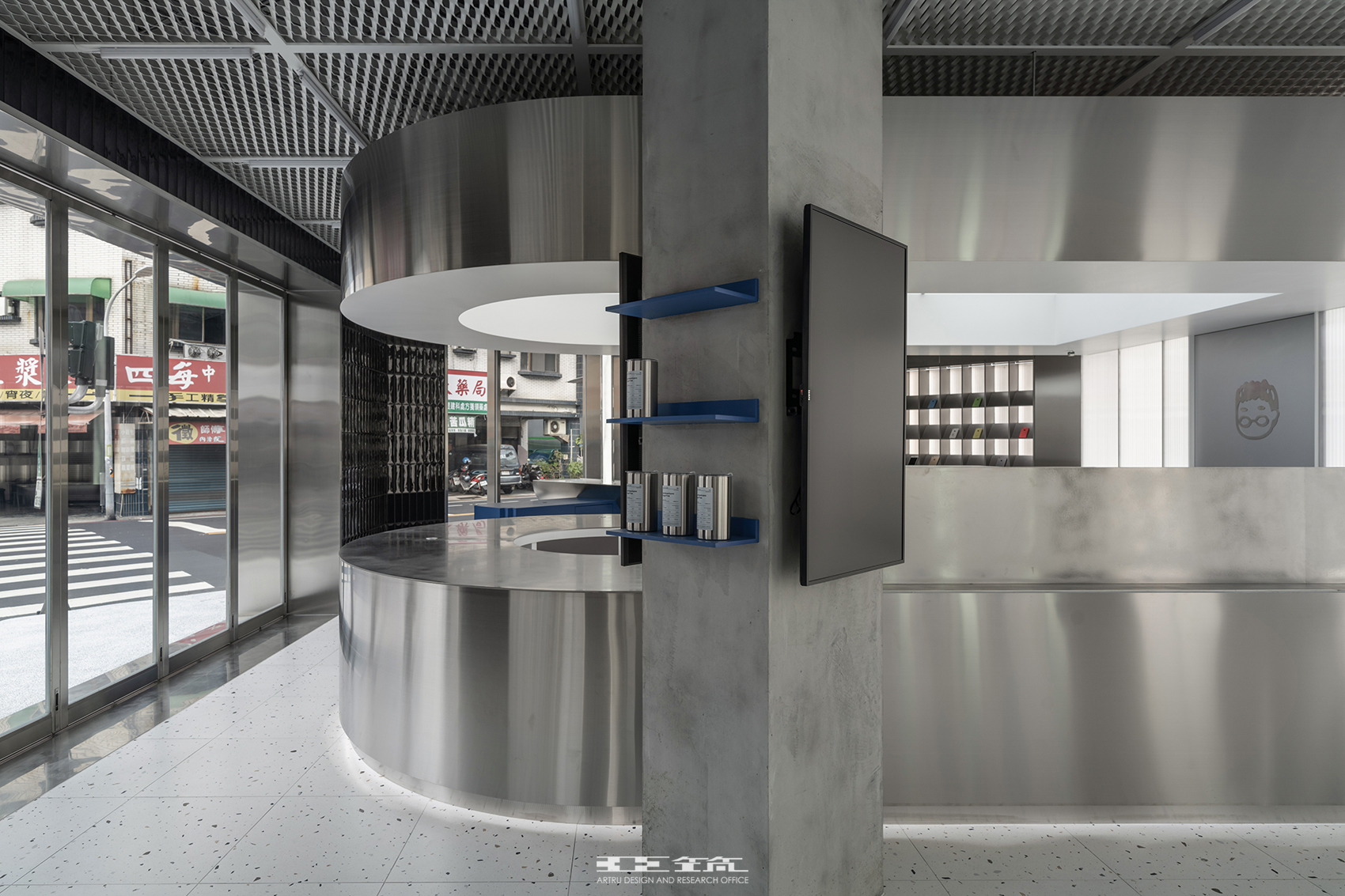 台南前衛商空設計