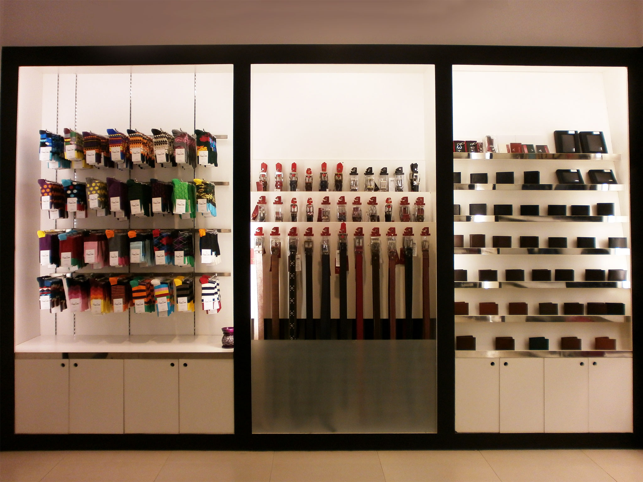 The store interiors with 3 new modular units that I designed, included in the brief
