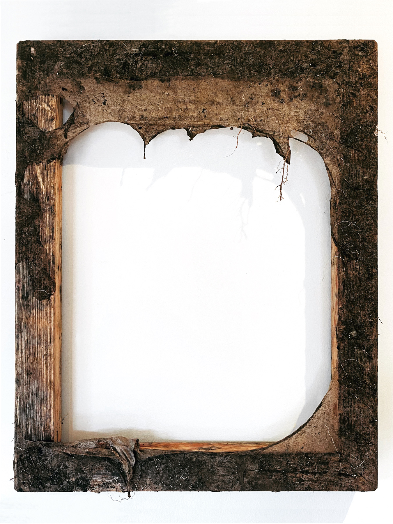 Buried / Four Months / Stretched Unprimed Linen / 500 x 400mm  / 2020