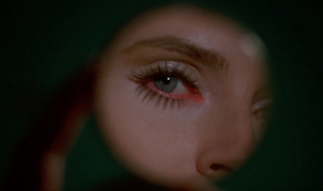 ANTI-HEROINES ON PAPER