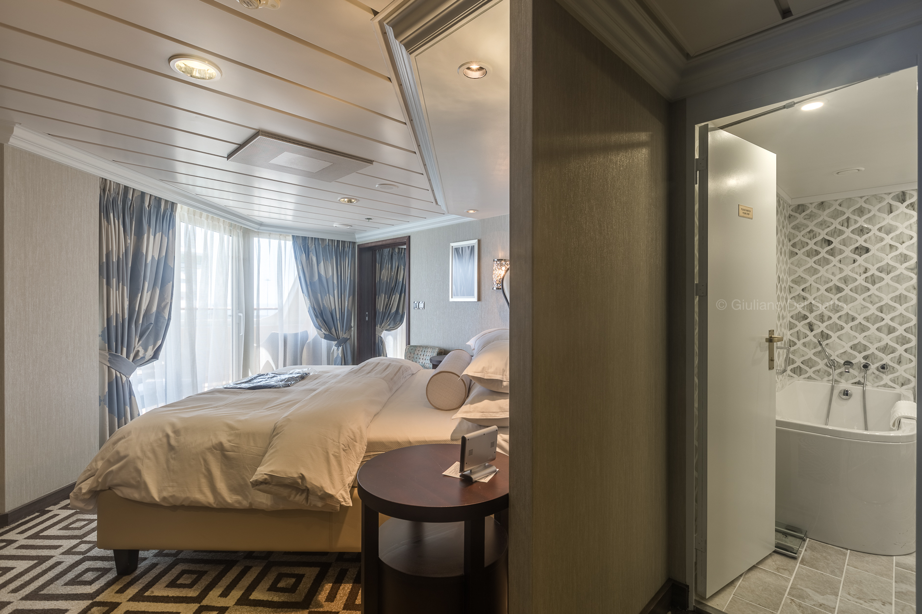 The Club World Owner's Suite on Azamara Journey