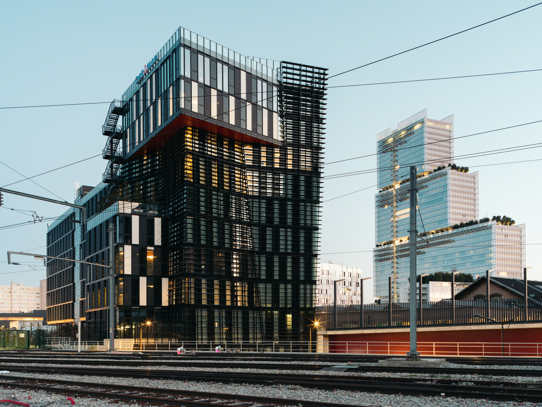 Batignolles, Confédération Nationale du Crédit Mutuel