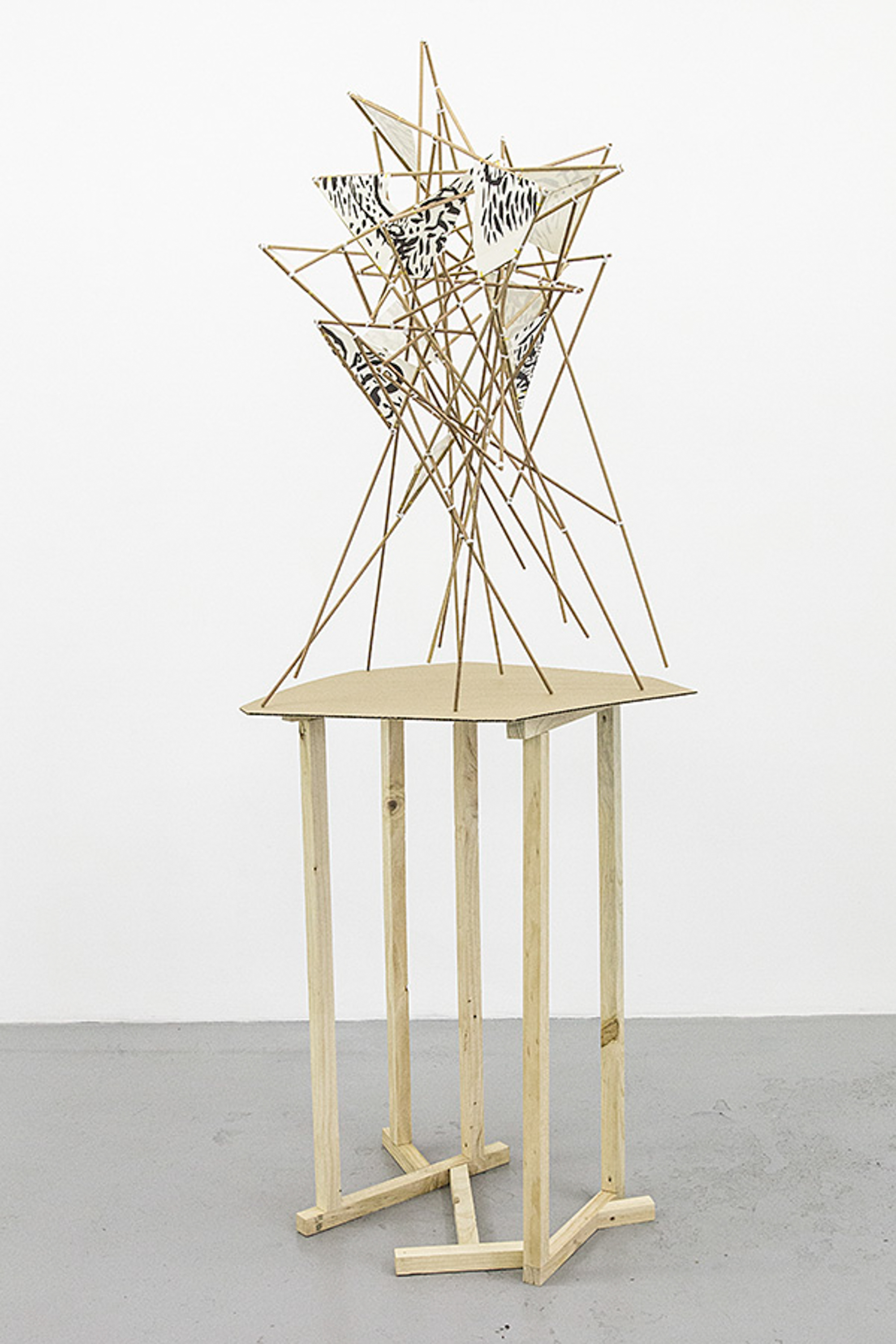 Jonah Sack,  Scattered Thunderstorm  (2016) | Ink on paper, dowel sticks, tape, cardboard and tape ; 195 x 72 x 60 cm