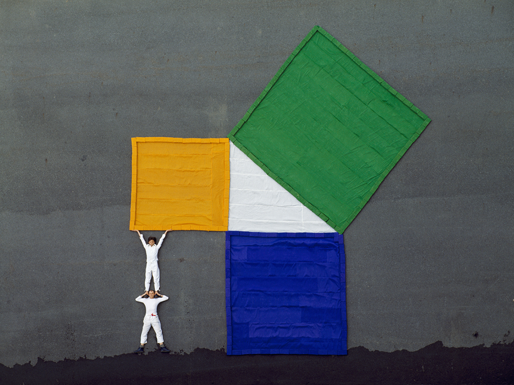 1987 01Monument to PythagorasPythagorov pomn&iacute;k