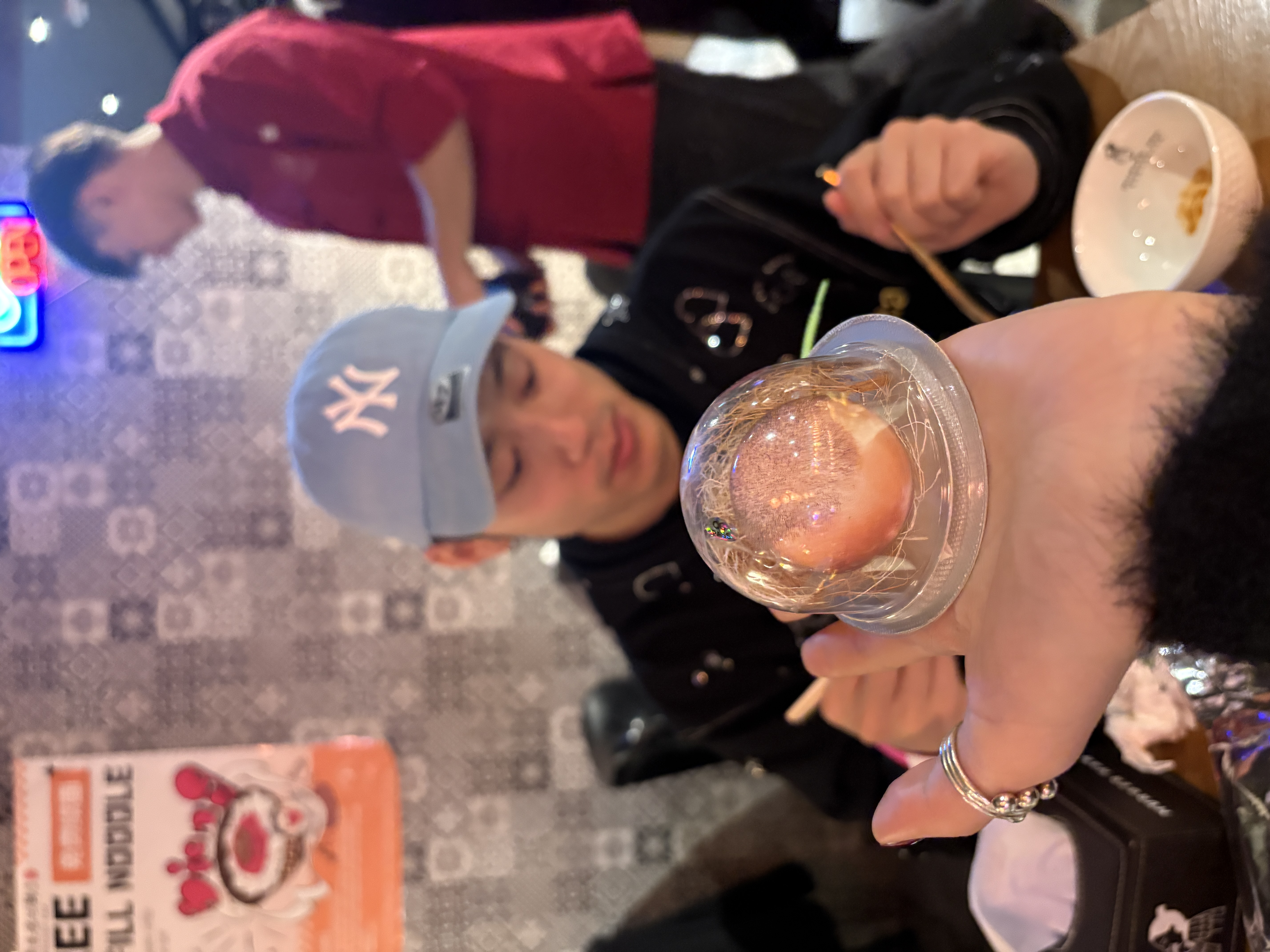 click the pic, collect bobby