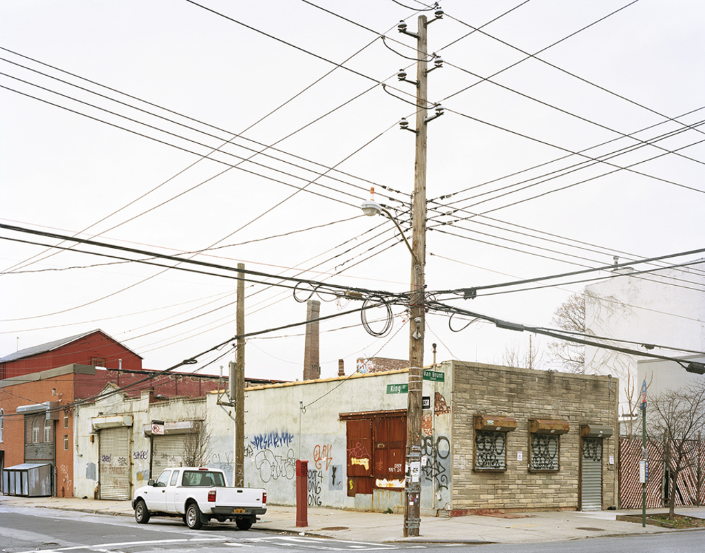 RED HOOK - Jade Doskow Photography